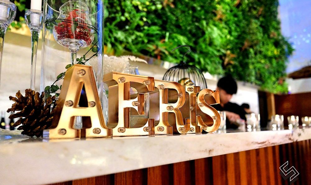 喝一口祕製配方，走進夢遊仙境成人版【AERIS Café & Bar】愛麗絲國際大飯店