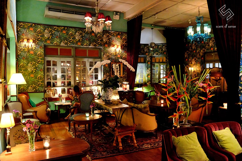 凝結在清邁老城區的璨美夢境《The HOUSE Lounge》殖民風酒吧 - 質人星球。品玩生活 sosense.tw