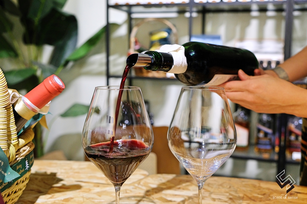 酒鬼專屬，白日買醉地圖13選 ★ 下午就開喝的台北酒吧 & 葡萄酒（2025更新中） - 質人星球。品玩生活 sosense.tw