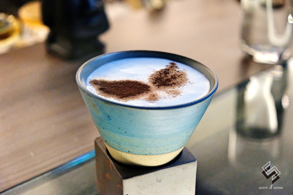 台北夜生活新浪潮 ★《吾鄉清粥小菜》樓下的神秘酒吧《日翼 Bar》 - 質人星球。品玩生活 sosense.tw