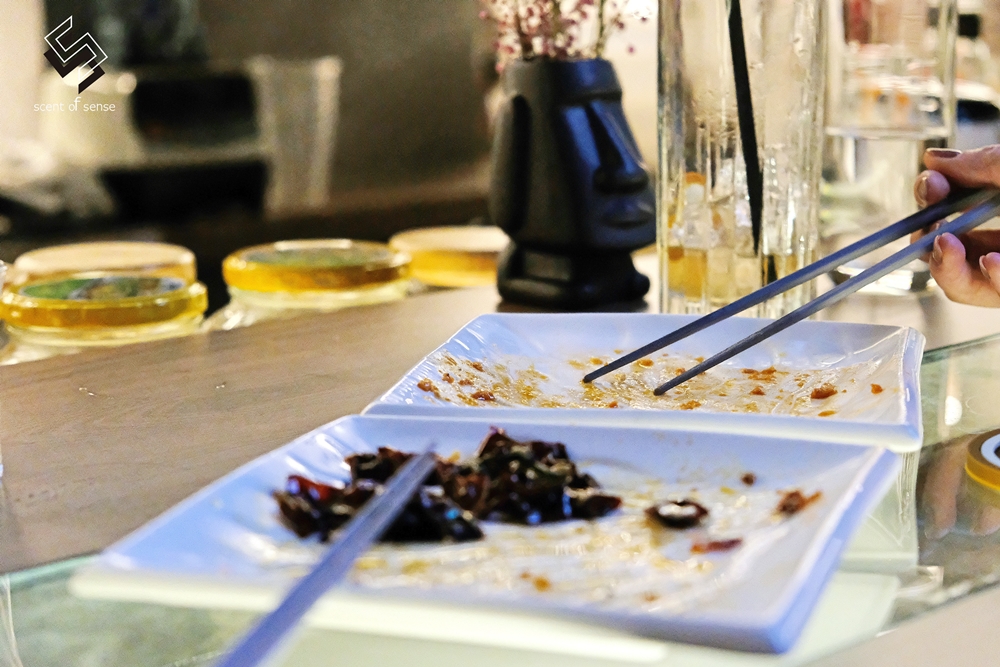 台北夜生活新浪潮 ★《吾鄉清粥小菜》樓下的神秘酒吧《日翼 Bar》 - 質人星球。品玩生活 sosense.tw