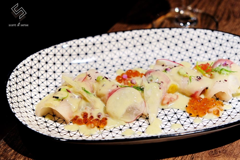 將炙熱留在盤中，把心安放在此【UCHI 吾居炭火餐酒】台北東區餐酒館 - 質人星球。品玩生活 sosense.tw