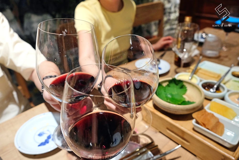 用一鍋雞湯，開啟一場隱秘的宴席《春韭 晴光店》中山區無菜單私廚推薦 - 質人星球。品玩生活 sosense.tw