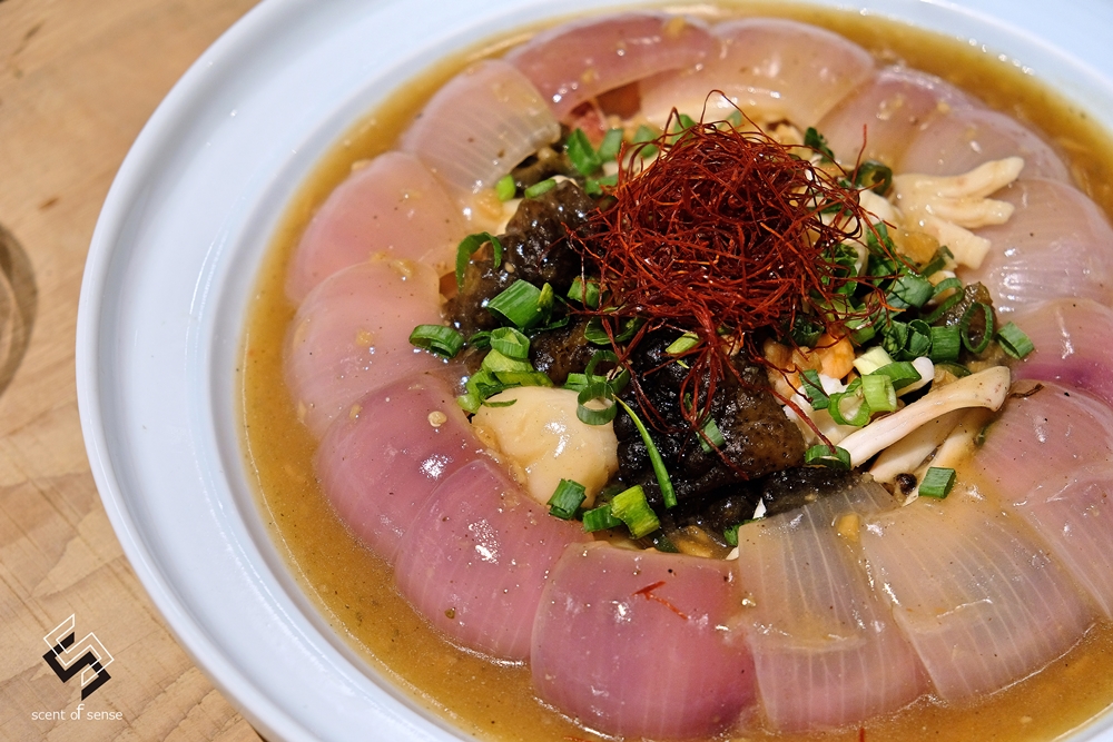 用一鍋雞湯，開啟一場隱秘的宴席《春韭 晴光店》中山區無菜單私廚推薦 - 質人星球。品玩生活 sosense.tw