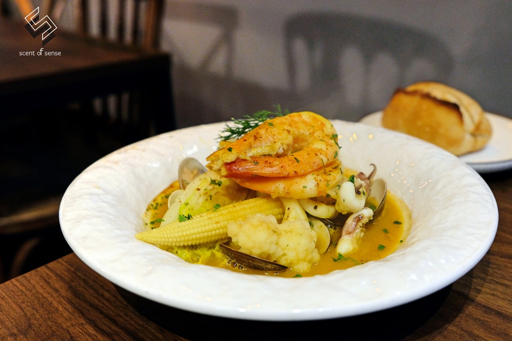 慾念成詩，在微醺裡找到出口《文火處方 料理所》大安區預約制餐酒館 - 質人星球。品玩生活 sosense.tw