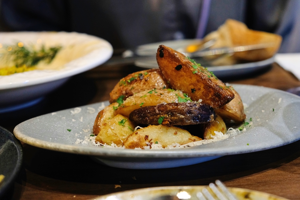 慾念成詩，在微醺裡找到出口《文火處方 料理所》大安區預約制餐酒館 - 質人星球。品玩生活 sosense.tw