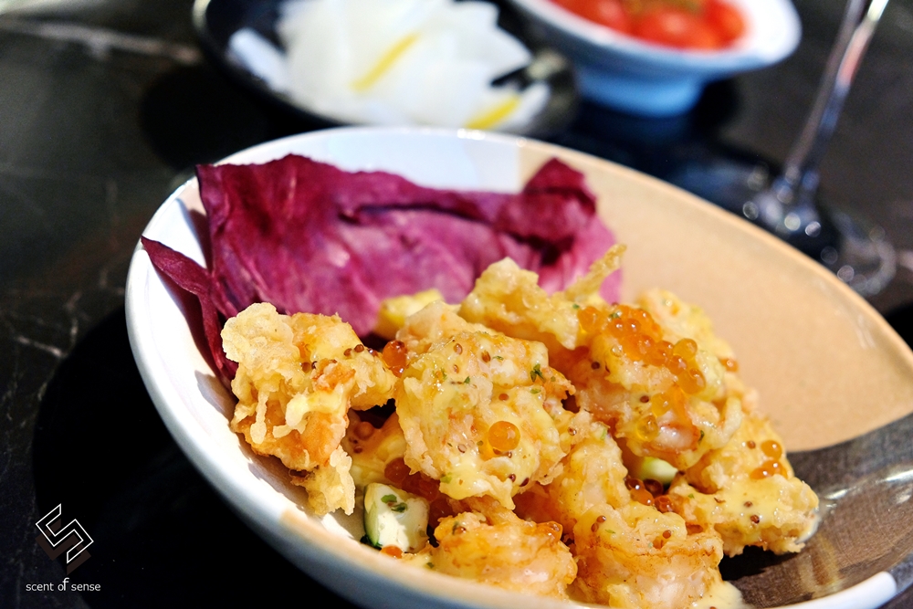 微醺自由，登上酒吧等級的《Roado 麓島居酒聚場》桃園藝文特區全時段居酒屋 - 質人星球。品玩生活 sosense.tw