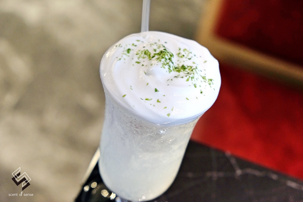 微醺自由，登上酒吧等級的《Roado 麓島居酒聚場》桃園藝文特區全時段居酒屋 - 質人星球。品玩生活 sosense.tw