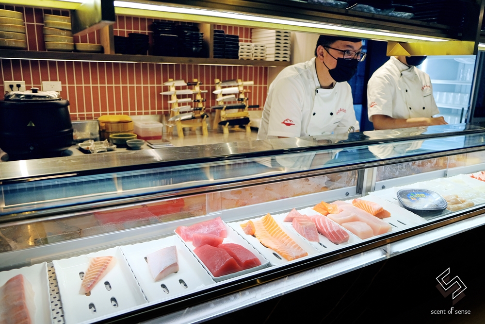 微醺自由，登上酒吧等級的《Roado 麓島居酒聚場》桃園藝文特區全時段居酒屋 - 質人星球。品玩生活 sosense.tw