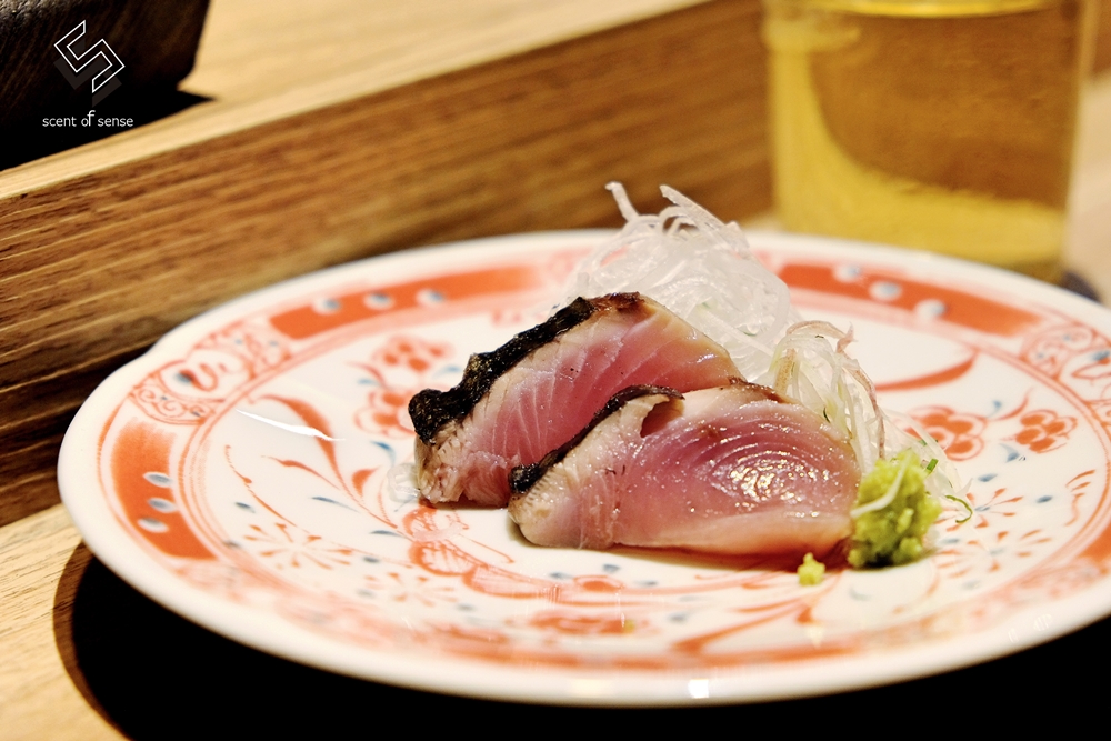 冷雨繪浮生，炭火破霧炙潮香【在水 ZaiSui】基隆無菜單燒鳥推薦 - 質人星球。品玩生活 sosense.tw