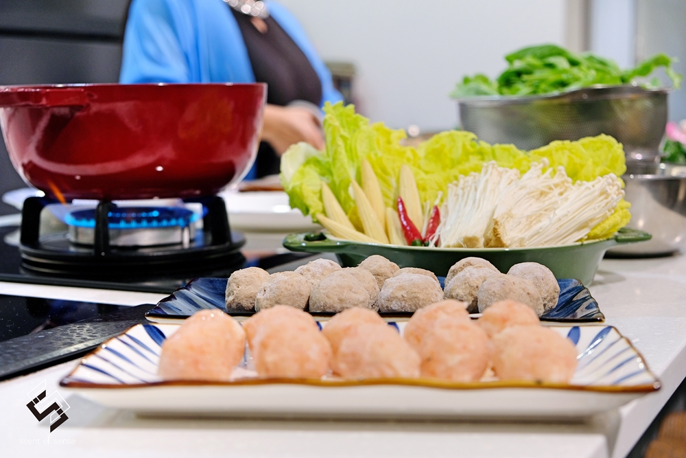 杯光交錯間，舀起一池豐盛的人間煙火《全國麗園大飯店．一斤肉牛肉爐》宅配推薦 - 質人星球。品玩生活 sosense.tw