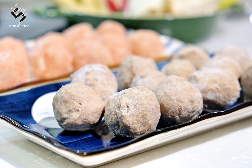 杯光交錯間，舀起一池豐盛的人間煙火《全國麗園大飯店．一斤肉牛肉爐》宅配推薦 - 質人星球。品玩生活 sosense.tw