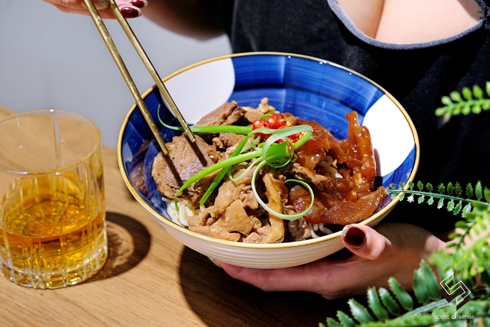 杯光交錯間，舀起一池豐盛的人間煙火《全國麗園大飯店．一斤肉牛肉爐》宅配推薦 - 質人星球。品玩生活 sosense.tw