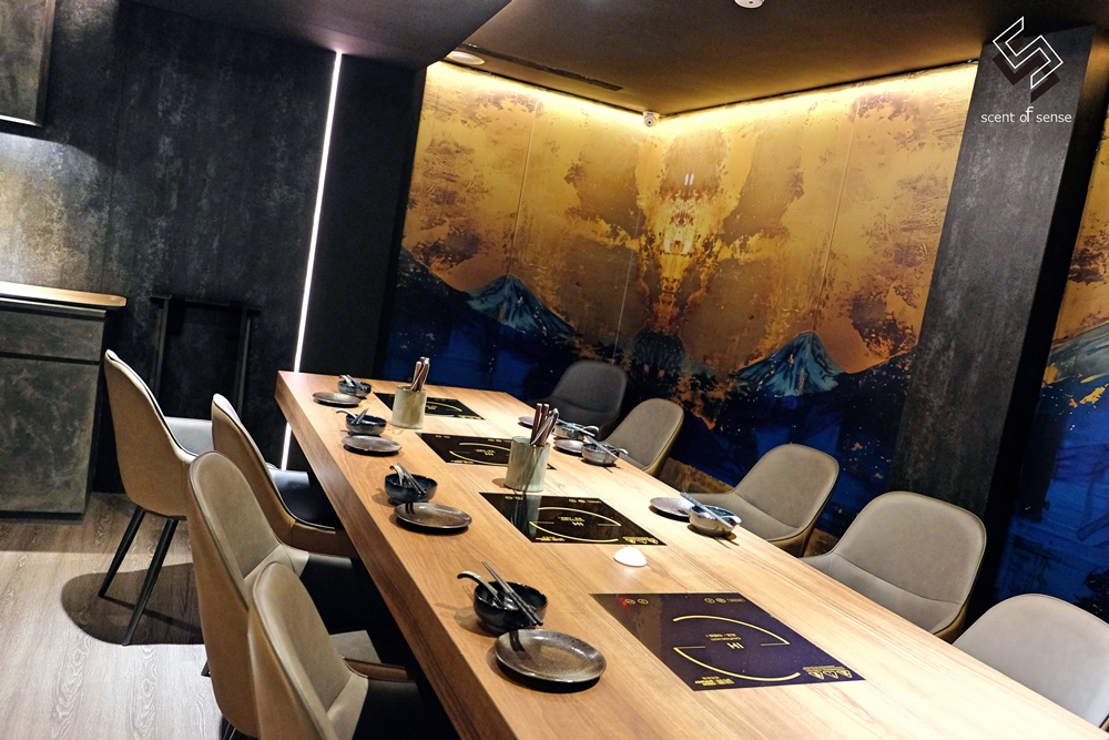 酸麻醺共振，解析愛情的風味公式【王匯所 Ong Lab】東區新潮派酸菜白肉鍋 - 質人星球。品玩生活 sosense.tw